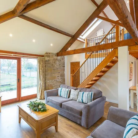 Holiday home Brewery Barn *